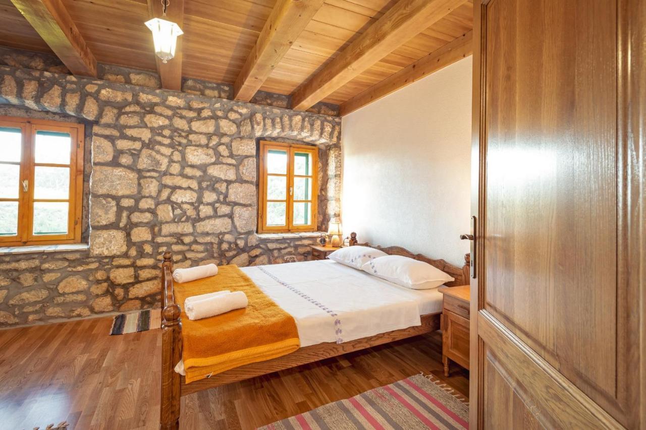 Villa Lazini Dvori Stasevica Extérieur photo